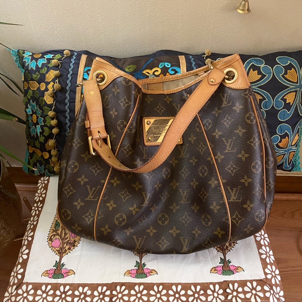 louis vuitton galliera pm
